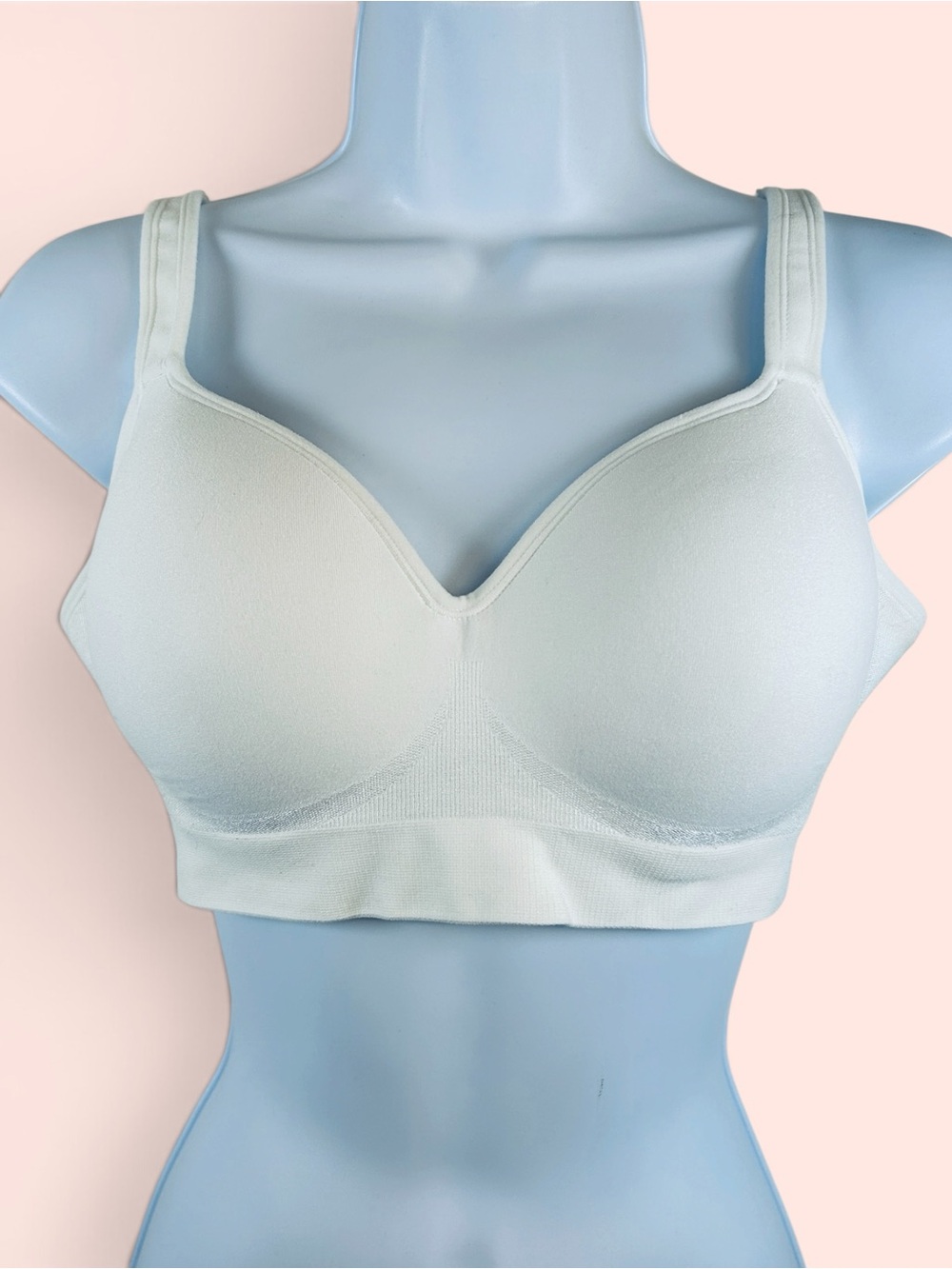 Shapermint Essentials Size M White Sweetheart Wireless Contour Bra